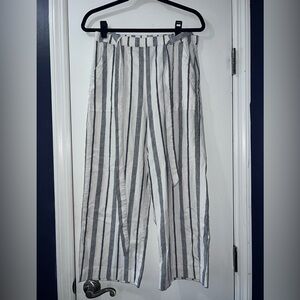 Marine Layer White with Gray Stripe Elastic Waist Pants